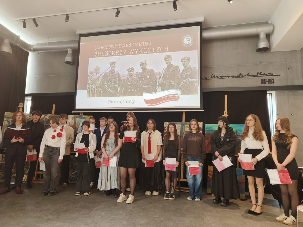 projekt wilczy ślad4